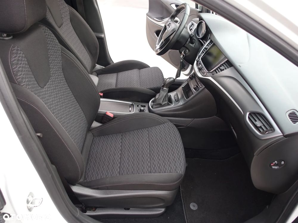 Opel Astra 1.6 D Start/Stop Edition - 8