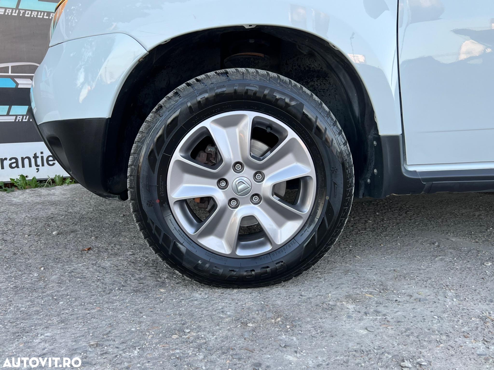 Dacia Duster 1.5 dCi 4x2 Ambiance - 16