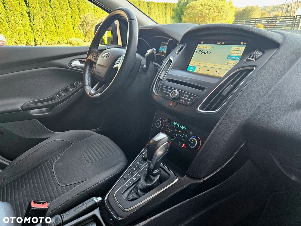Ford Focus - 21