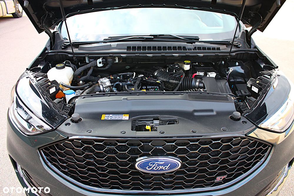 Ford Edge - 19