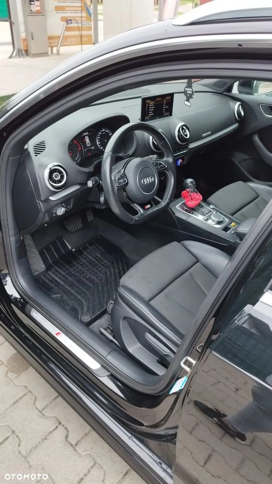 Audi A3 Sportback 2.0 TDI quattro S tronic design - 11