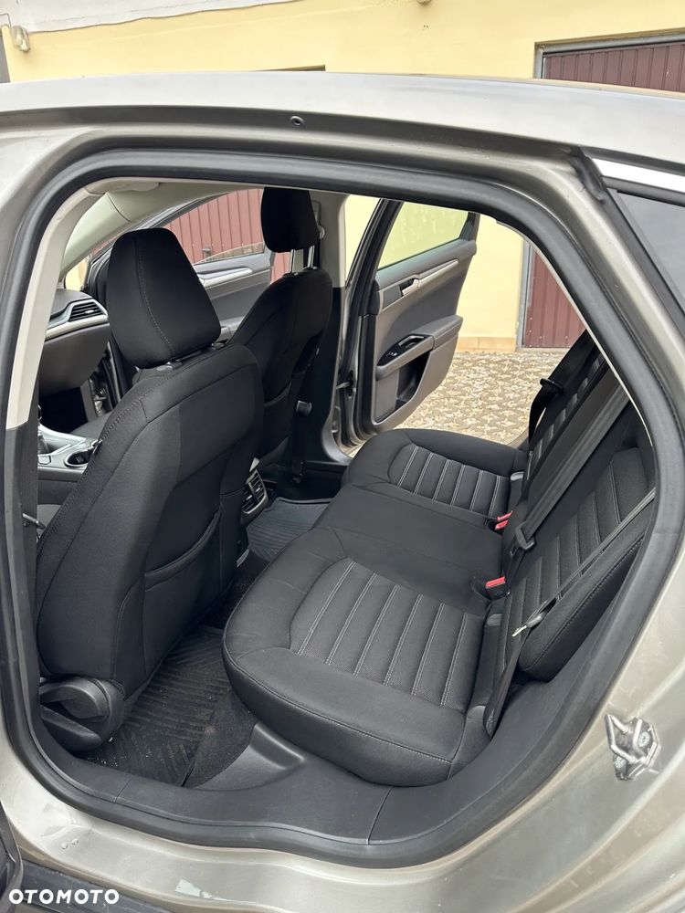 Ford Mondeo 1.5 EcoBoost Trend - 13