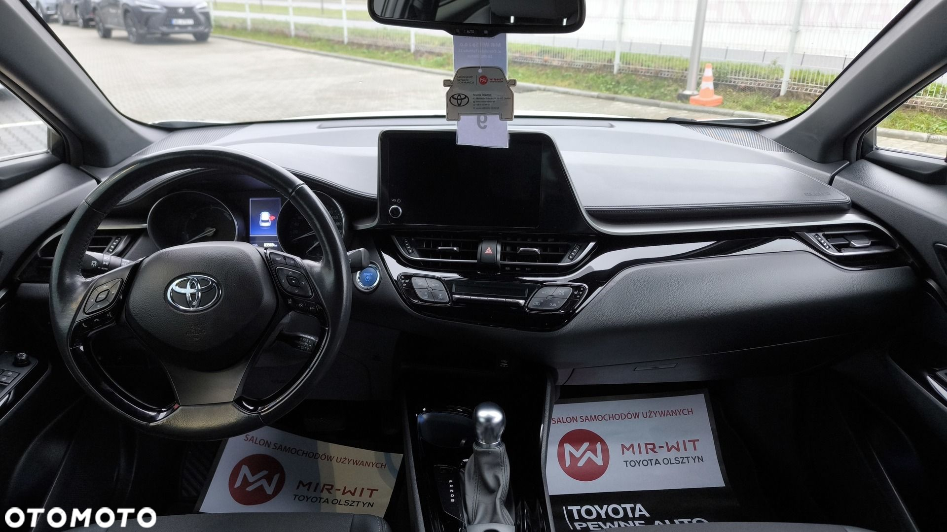 Toyota C-HR - 28