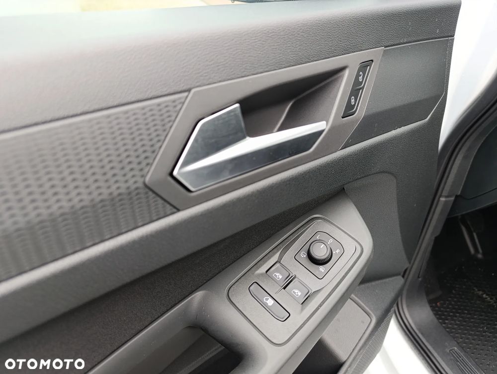 Ford Transit Connect Van L2 - 17