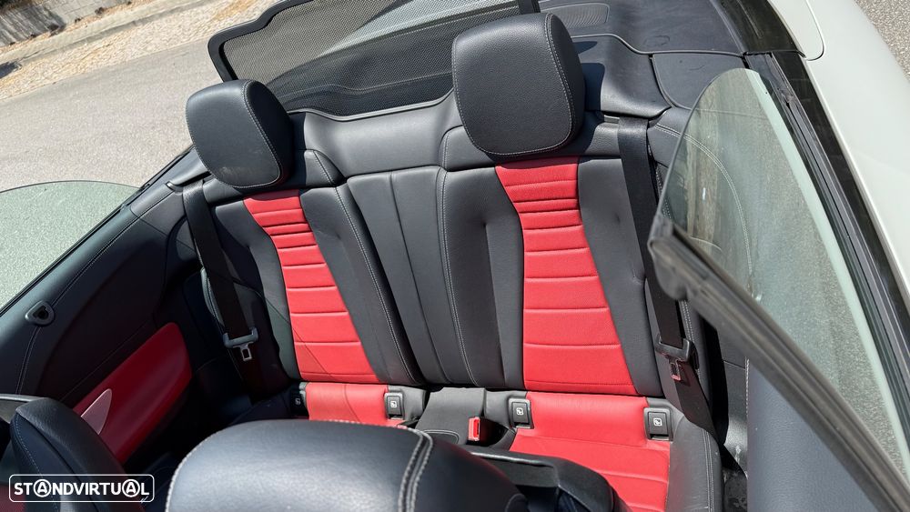 Mercedes-Benz E 220 d 4Matic 9G-TRONIC Sportstyle Edition - 16