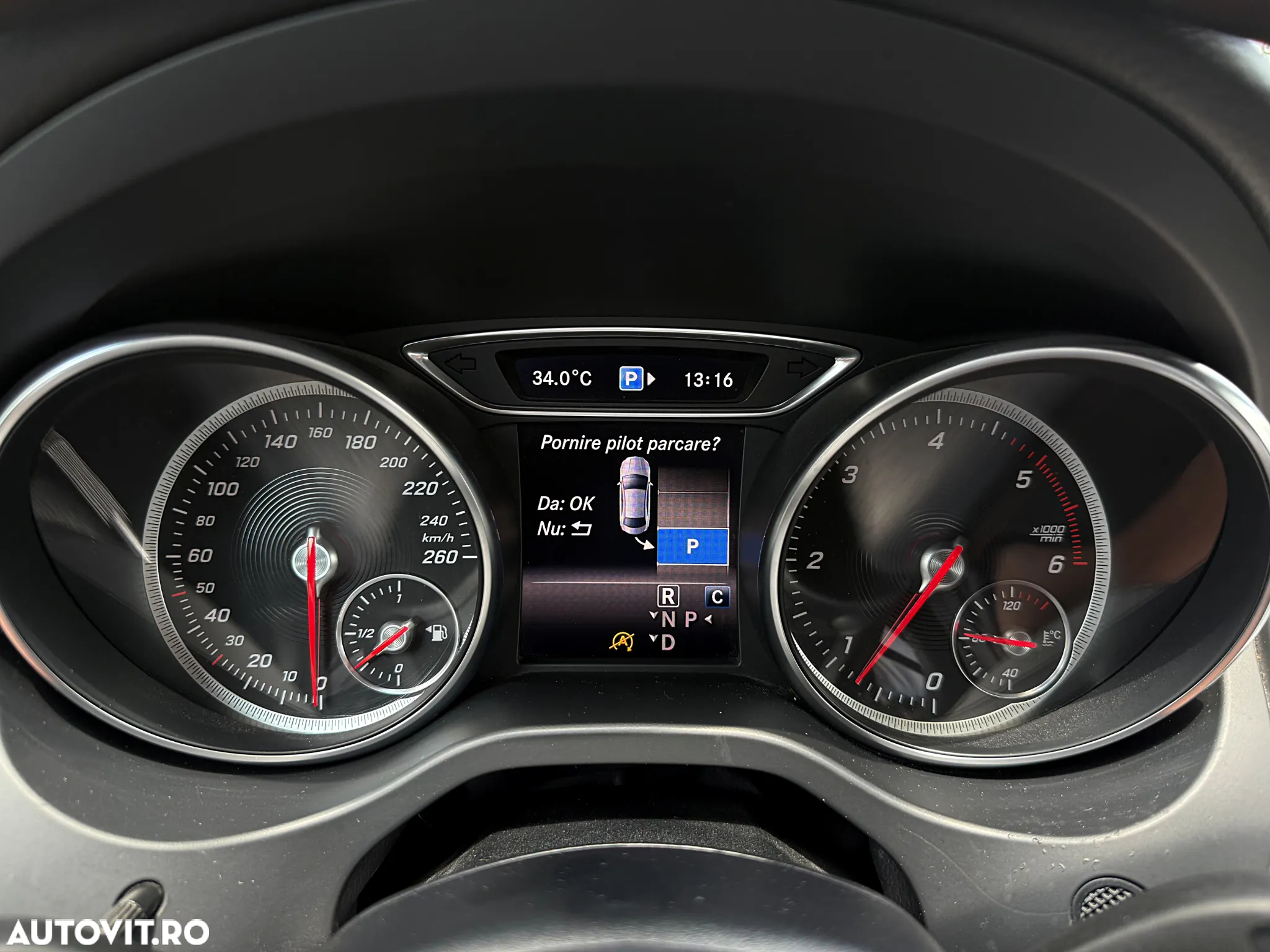 Mercedes-Benz CLA 200 d 4MATIC Aut. - 28
