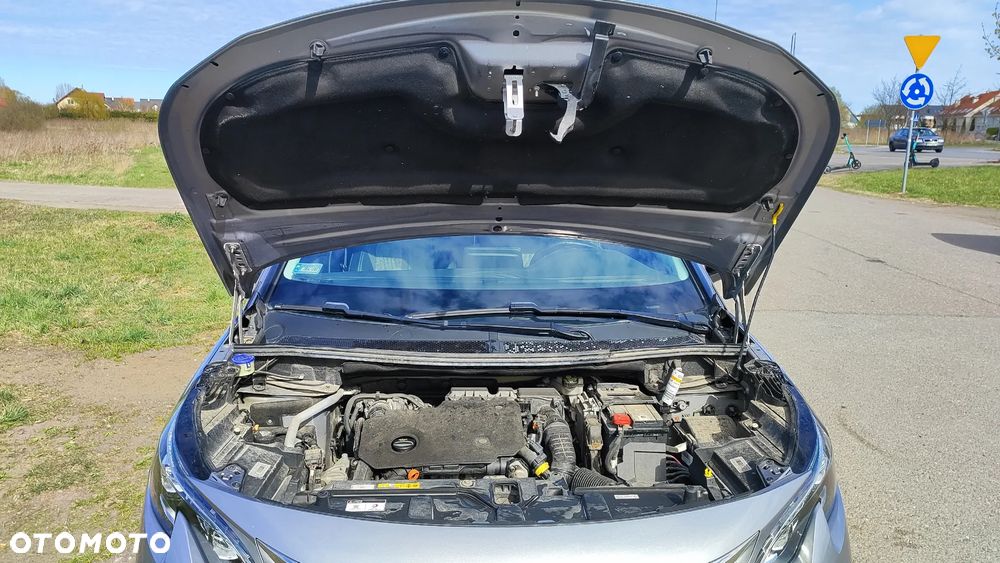 Peugeot 3008 1.5 BlueHDi Allure S&S EAT8 - 5