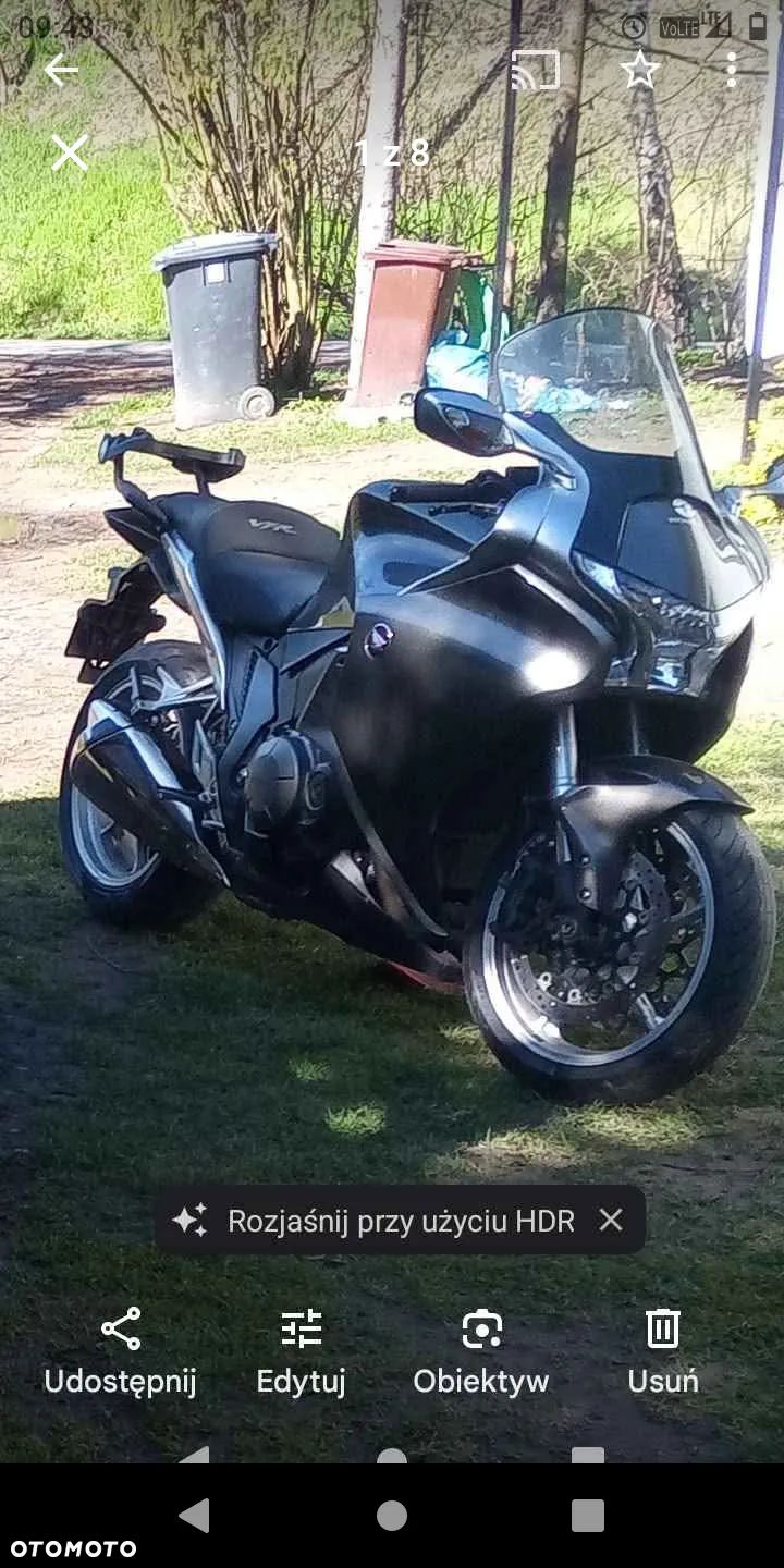 Honda VFR - 1