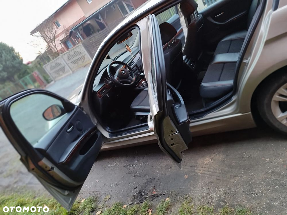 BMW Seria 3 - 3