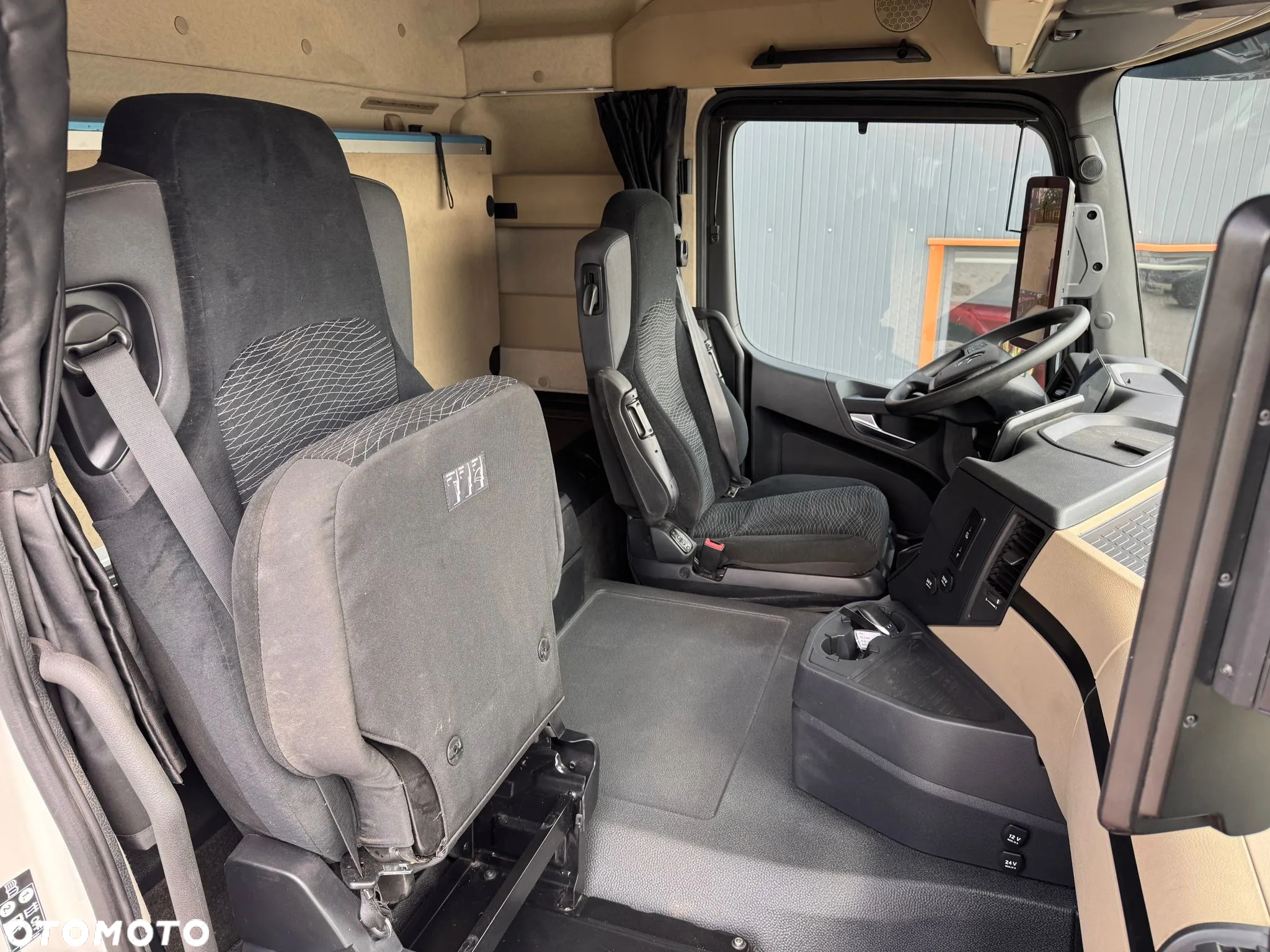 Mercedes-Benz ACTROS 1846 4X2 EURO6 CIĄGNIK SIODŁOWY - 16