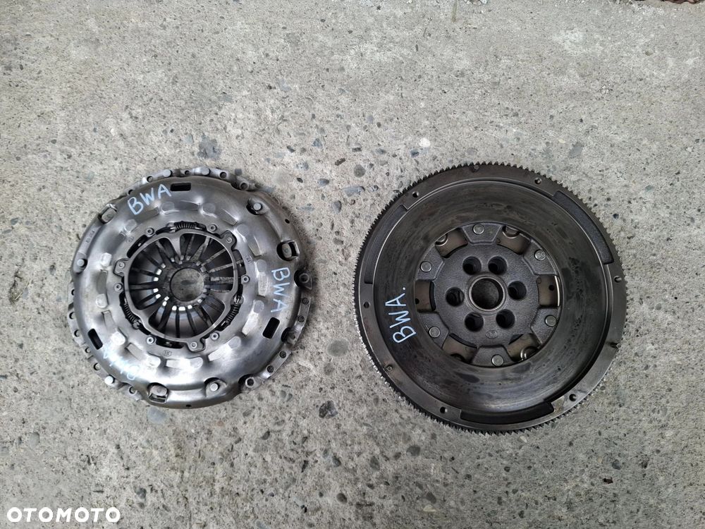 KOŁO DWUMASOWE 2.0 TFSI BWA SKODA OCTAVIA II SEAT LEON II - 2