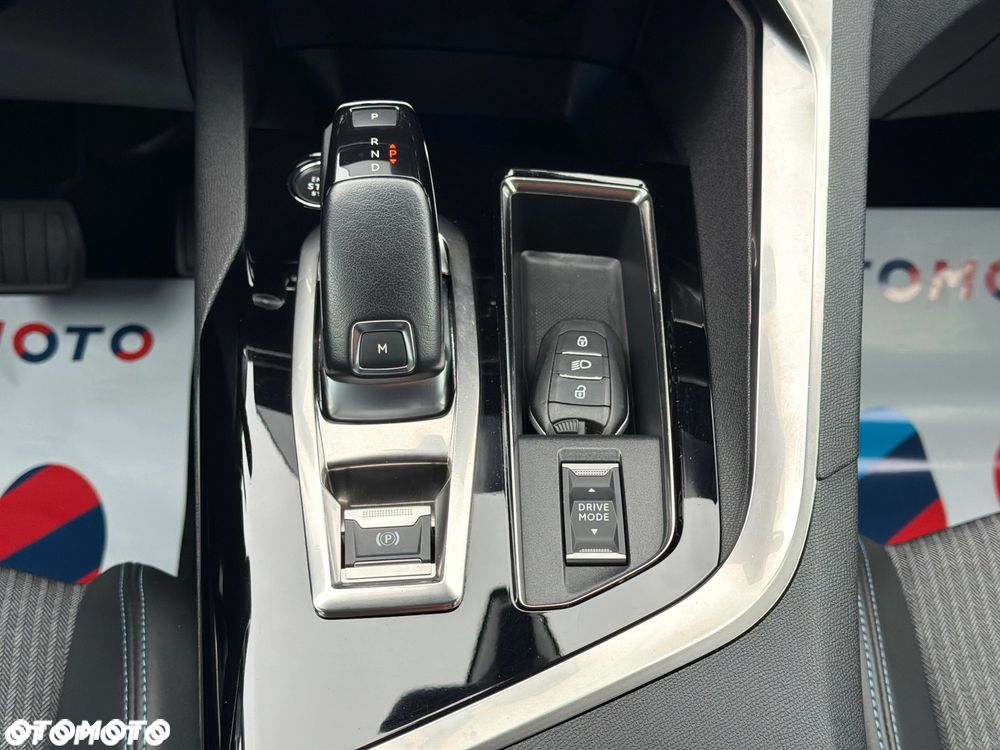 Peugeot 3008 BlueHDi 130 Stop & Start EAT8 Allure - 8