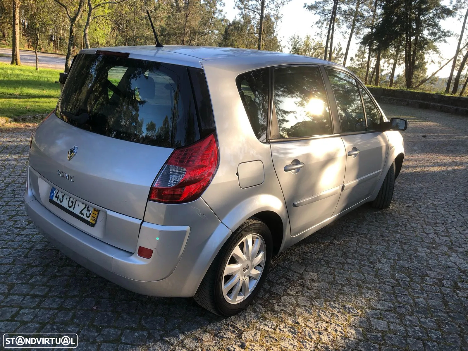 Renault Mégane Scénic - 4