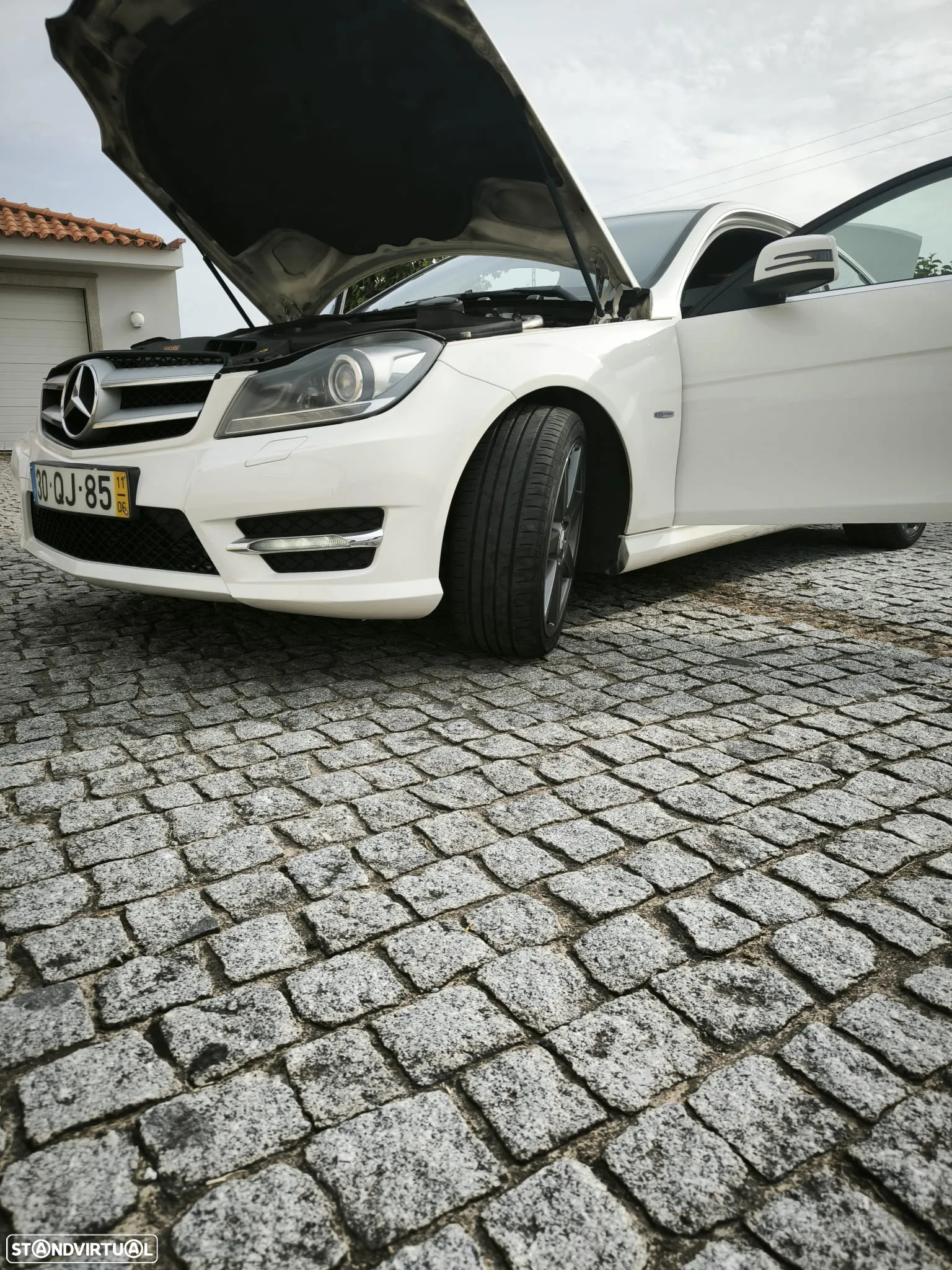 Mercedes-Benz C 220 CDI DPF Coupe (BlueEFFICIENCY) - 10