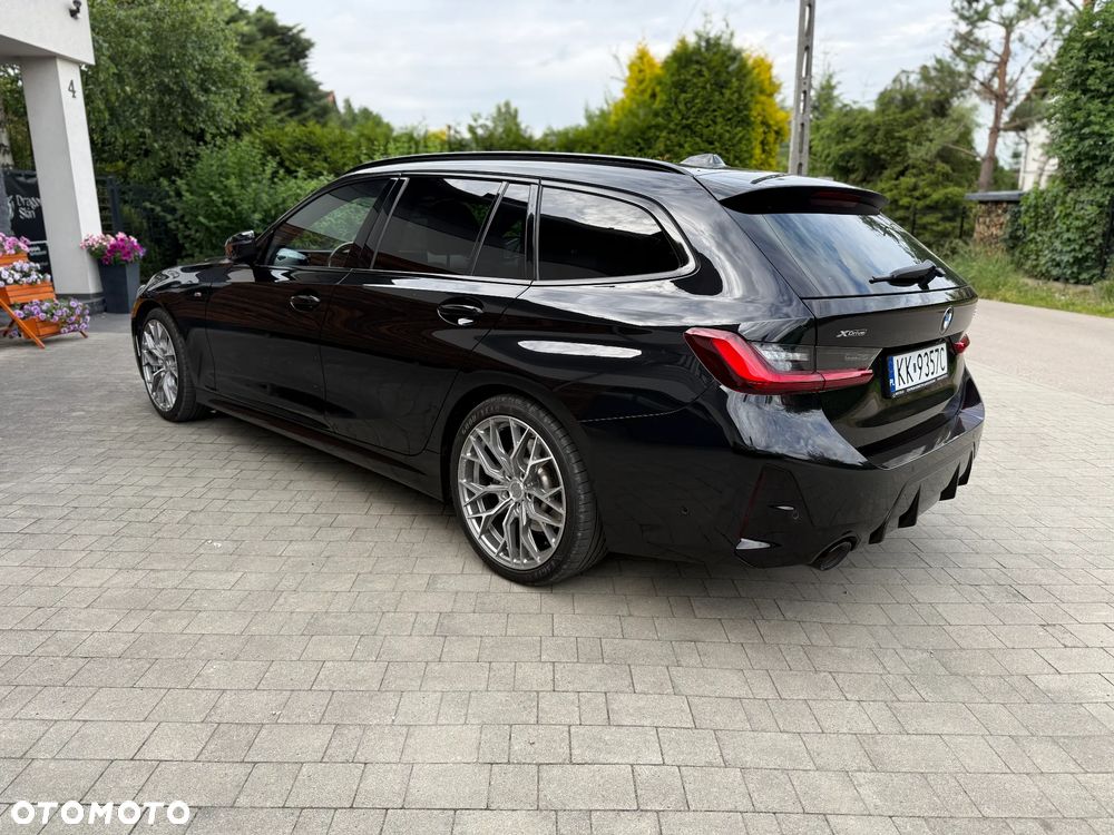 BMW Seria 3 330i xDrive M Sport - 8