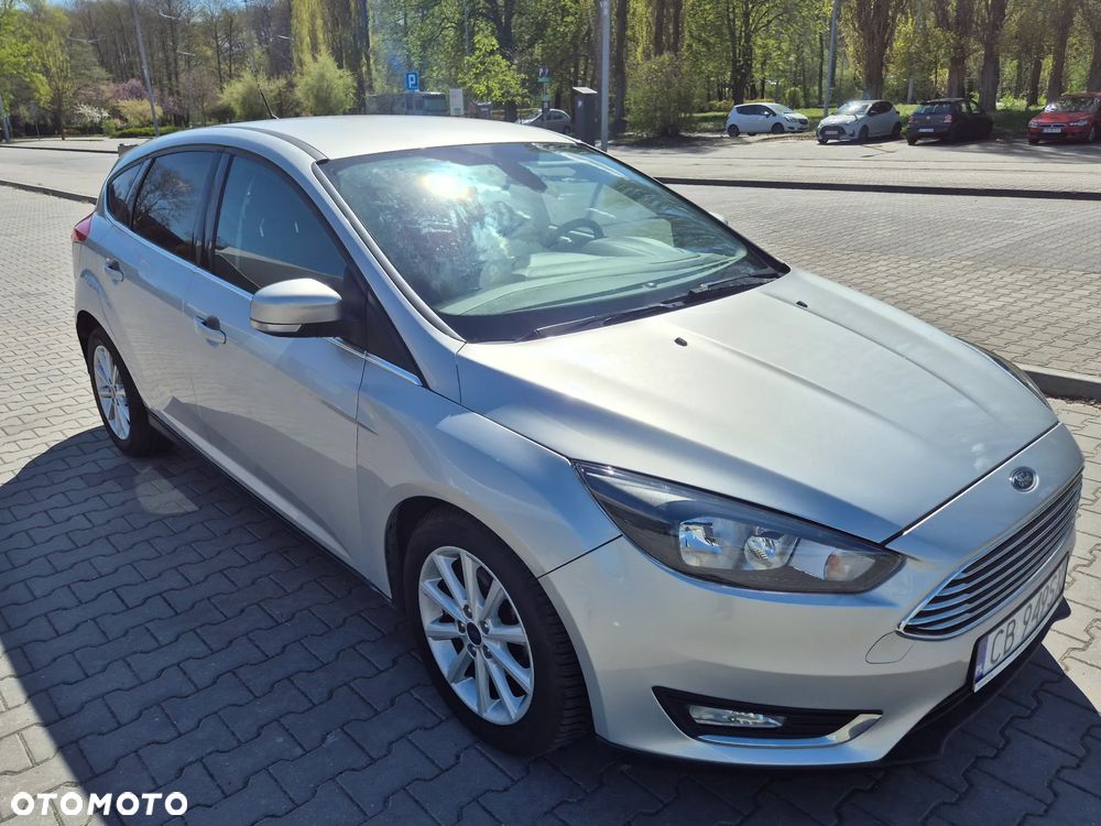 Ford Focus 1.0 EcoBoost Titanium - 3