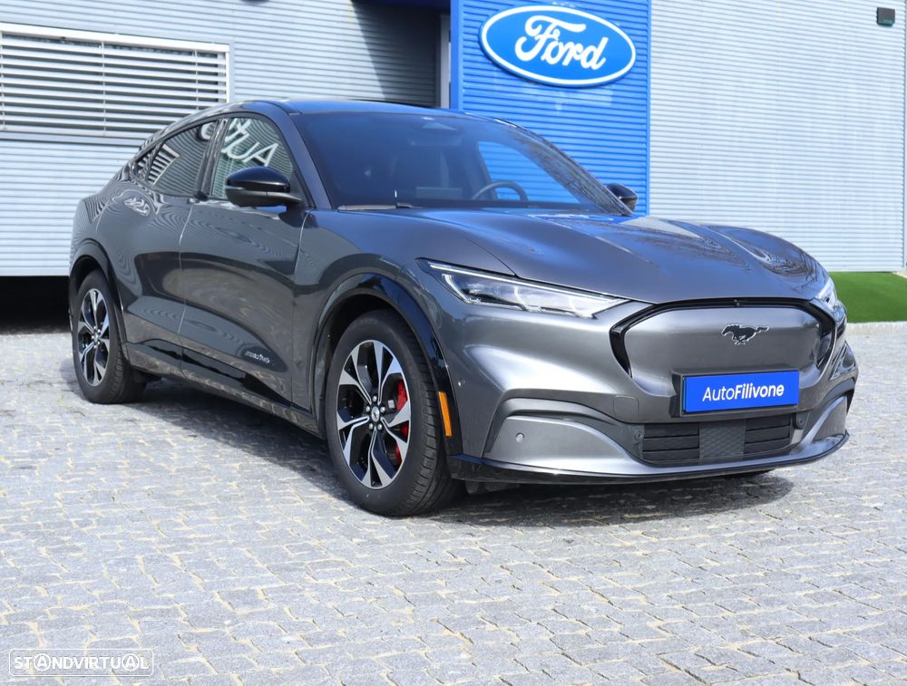 Ford Mustang Mach-E AWD PREMIUM - 11