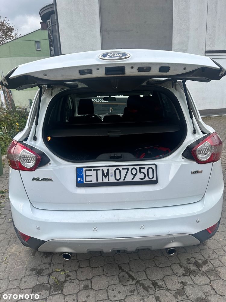 Ford Kuga - 13