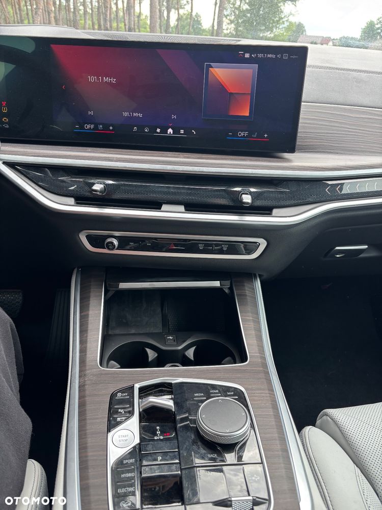 BMW X5 xDrive50e - 25