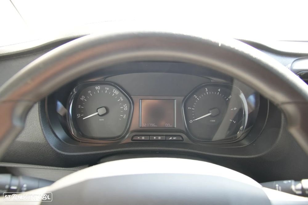 Peugeot Expert Traveller 9Lugares AC Traseiro 1.5BlueHDI 120cv - 15