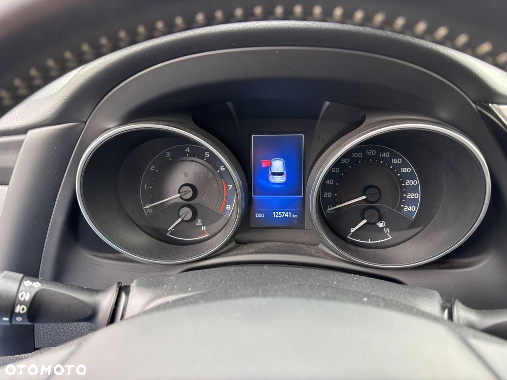 Toyota Auris 1.6 Premium - 5