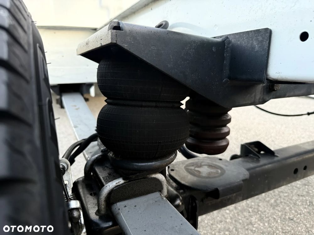 Renault Master III - 10