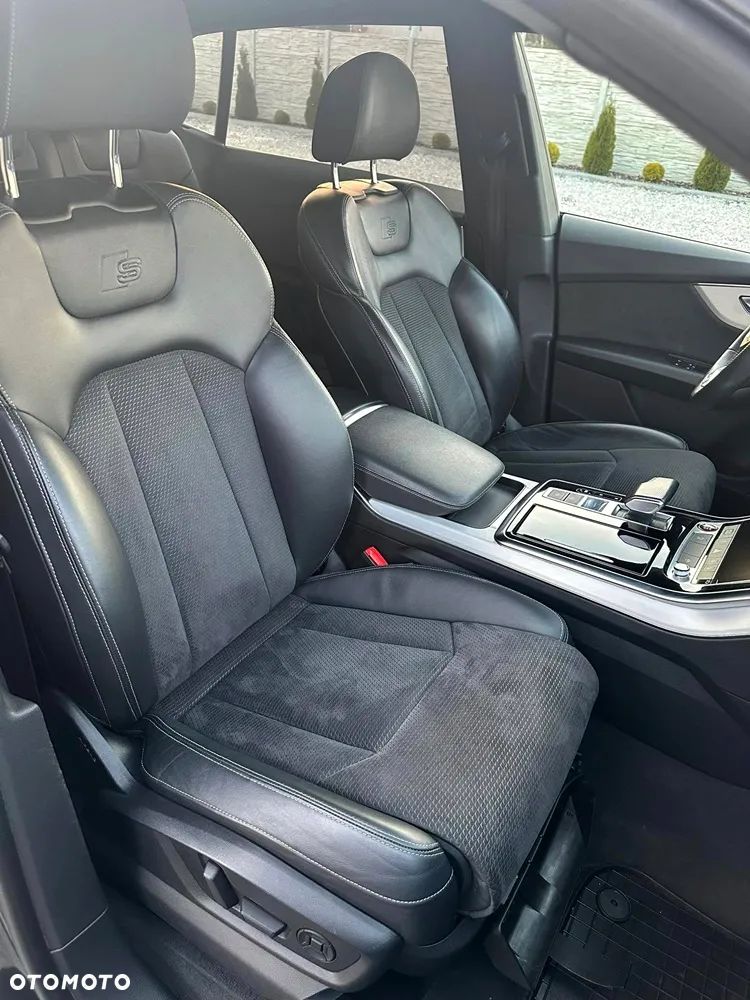 Audi SQ8 TFSI Quattro Tiptronic - 19