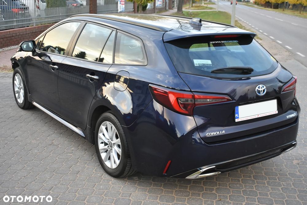 Toyota Corolla 2.0 Hybrid Comfort - 2