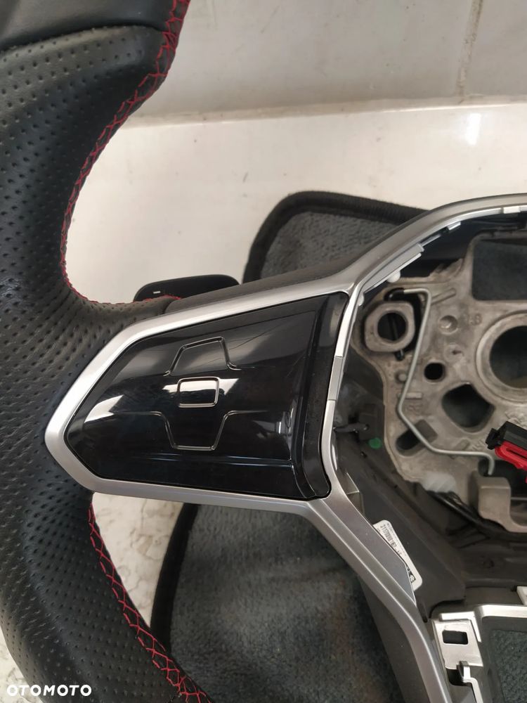 VW GOLF VIII GTI KIEROWNICA MULTIFUNKCYJNA ŁOPATKI CZERWONA NIĆ ORYGINAŁ - 3