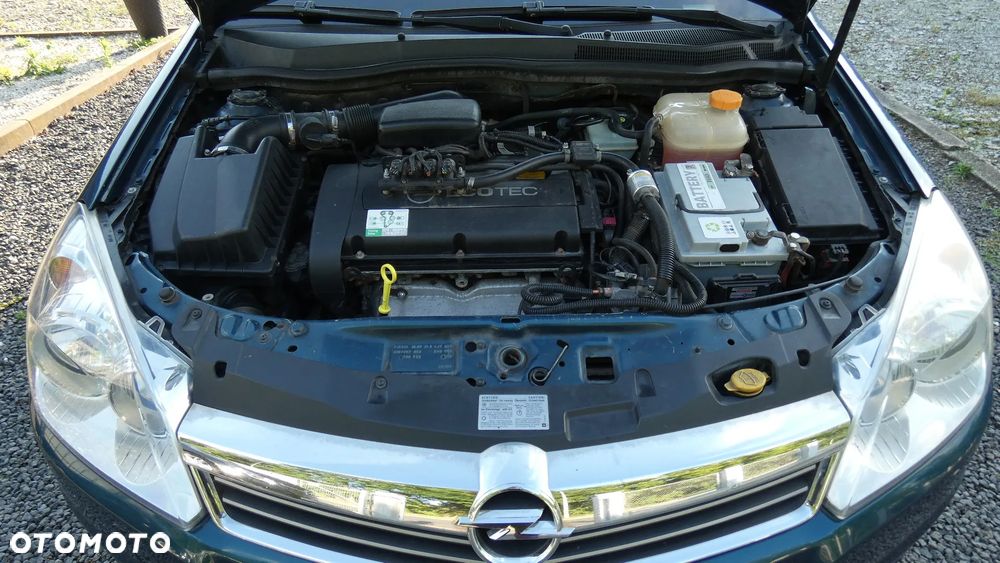 Opel Astra 1.6 Enjoy - 25