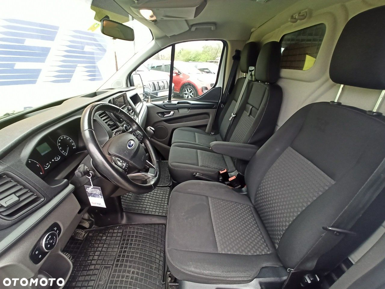 Ford Transit Custom - 9
