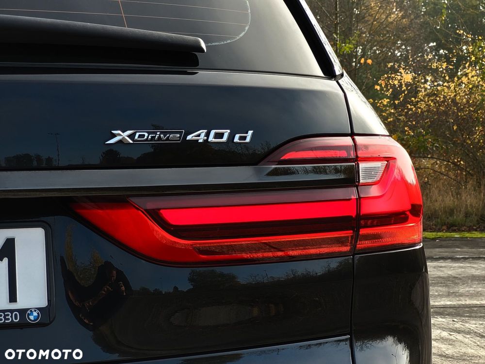 BMW X7 xDrive40d mHEV - 12