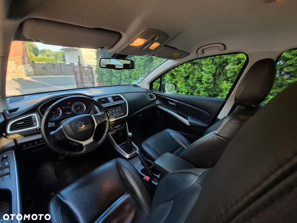 Suzuki SX4 S-Cross 1.6 Elegance - 7