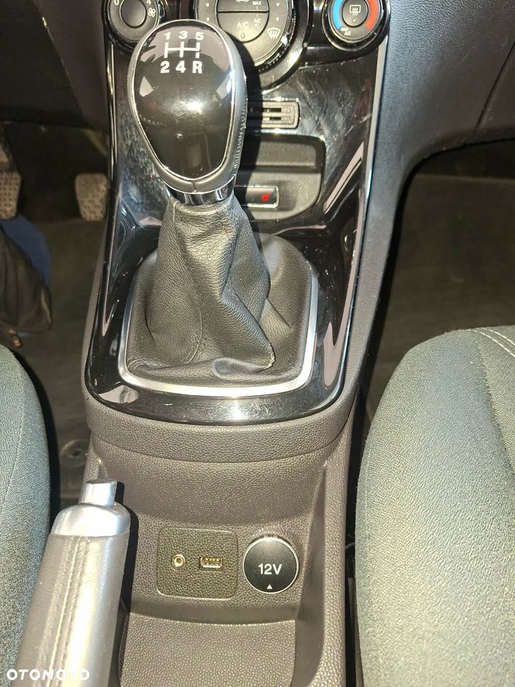 Ford Fiesta 1.6 TDCi Gold X - 11