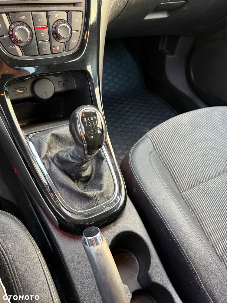 Opel Astra 1.6 CDTI Business - 13