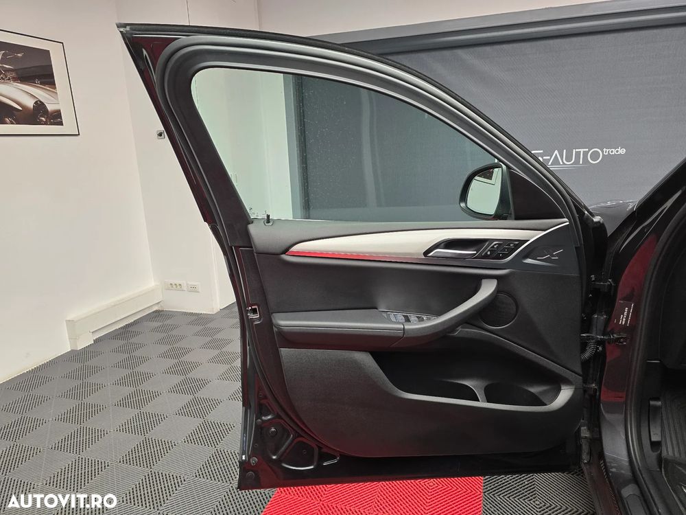 BMW X4 xDrive20i AT xLine - 14