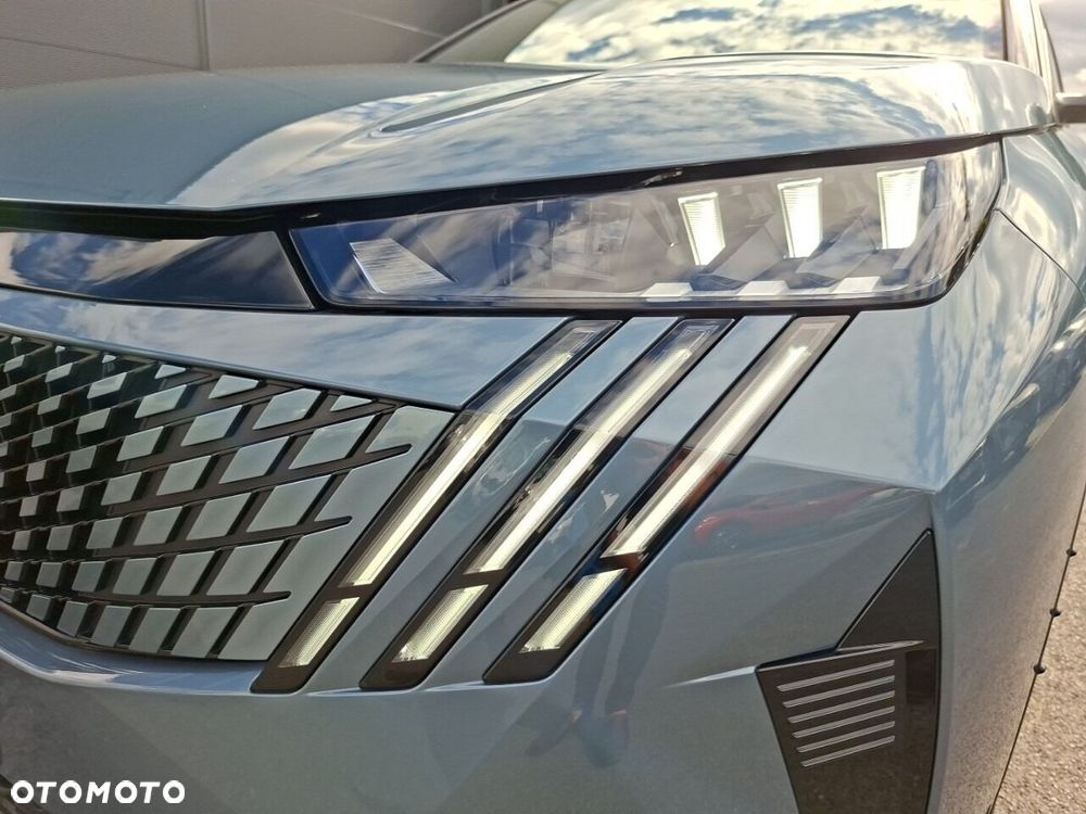 Peugeot 3008 1.2 PureTech mHEV GT S&S e-DCS6 - 13