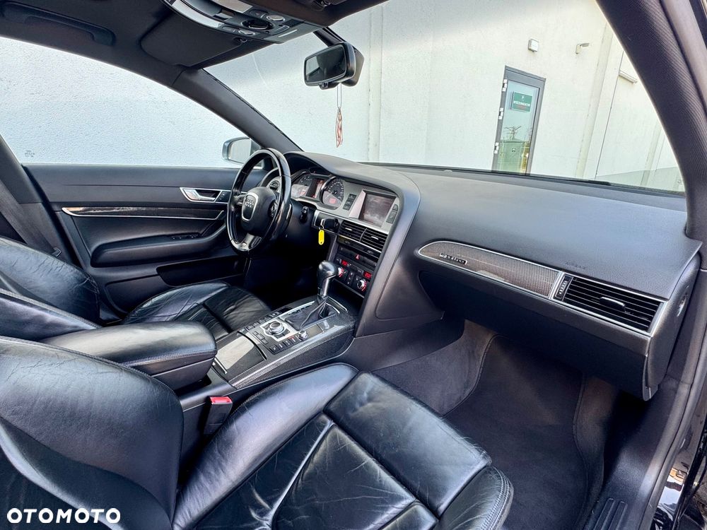 Audi S6 Avant Standard - 16