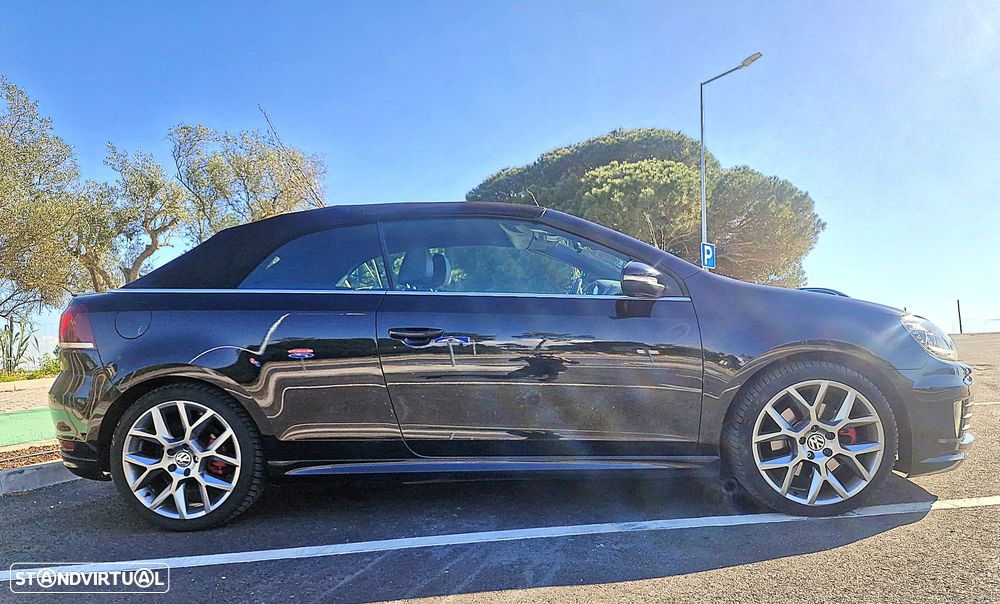 VW Golf Cabriolet 2.0 TSI GTI DSG - 23