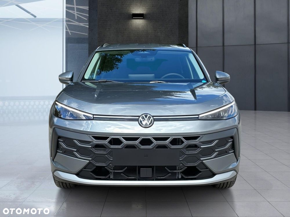Volkswagen T-Roc - 9