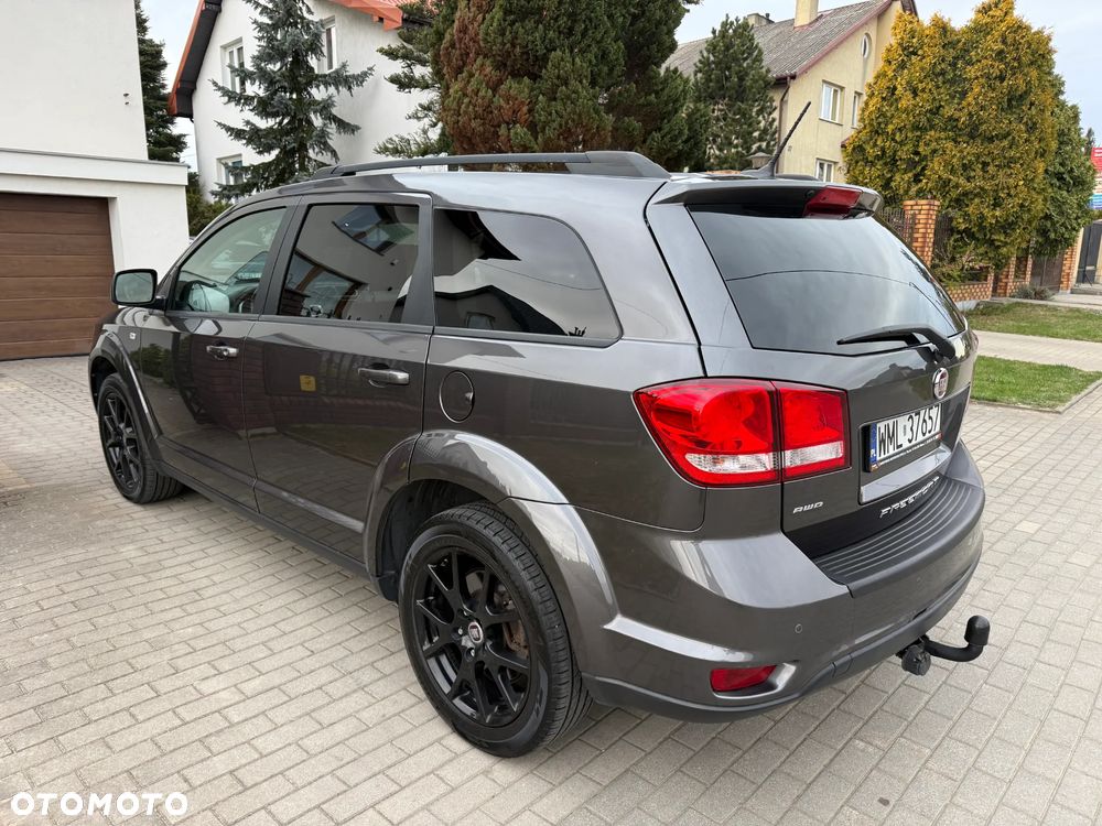 Fiat Freemont 2.0 Multijet 16V DPF Automatik Allrad Black Code - 13
