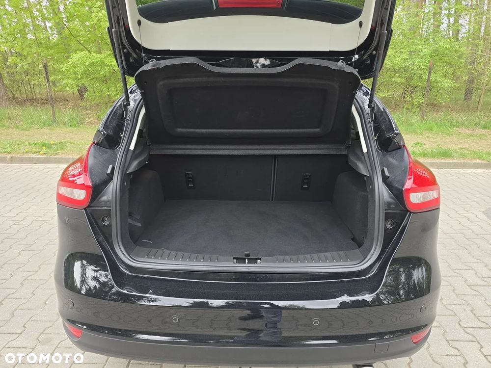 Ford Focus - 9