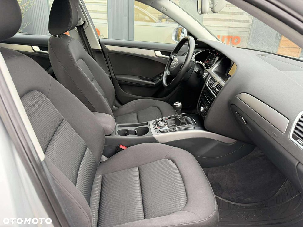 Audi A4 Avant 2.0 TDI DPF Ambiente - 13