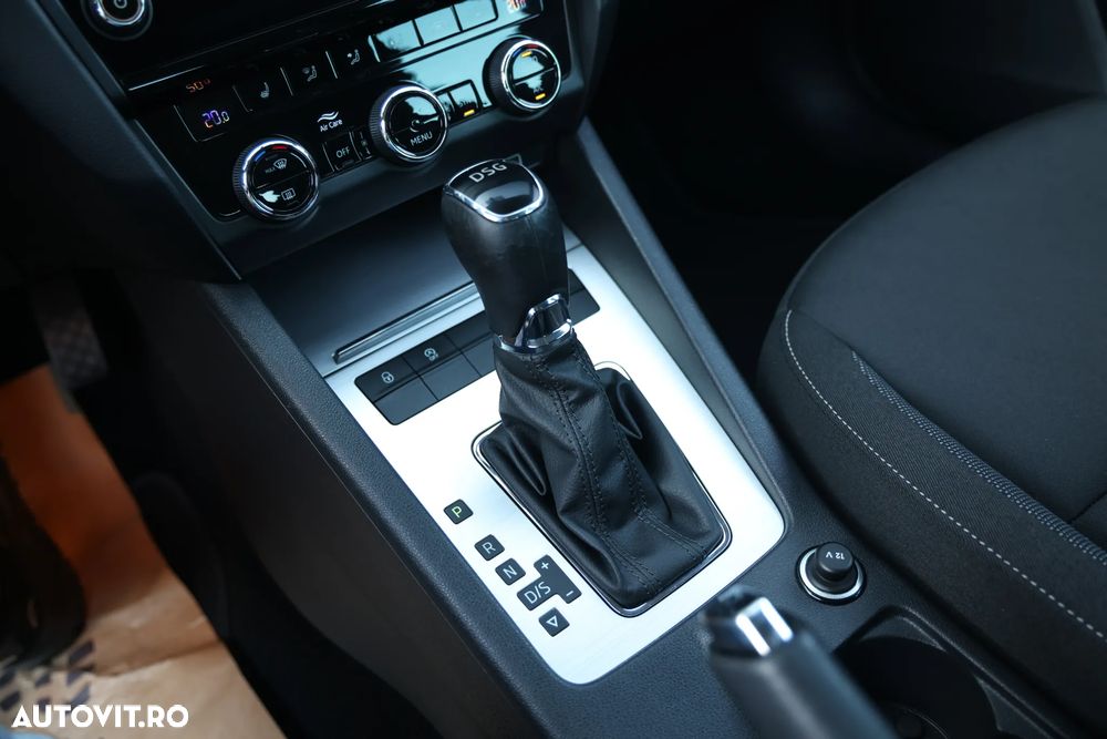 Skoda Octavia 1.6 TDI DSG Ambition - 22
