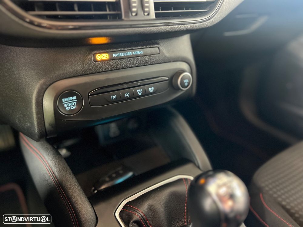 Ford Focus SW 1.0 EcoBoost MHEV ST-Line X - 9