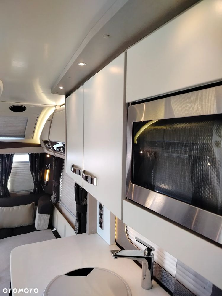 SWIFT Continental 570 - 26