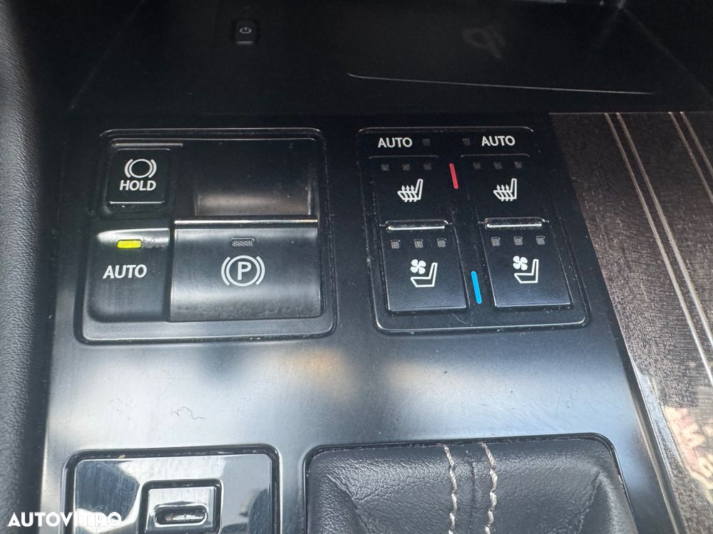 Lexus Seria RX 450h (hybrid) Executive Line - 18