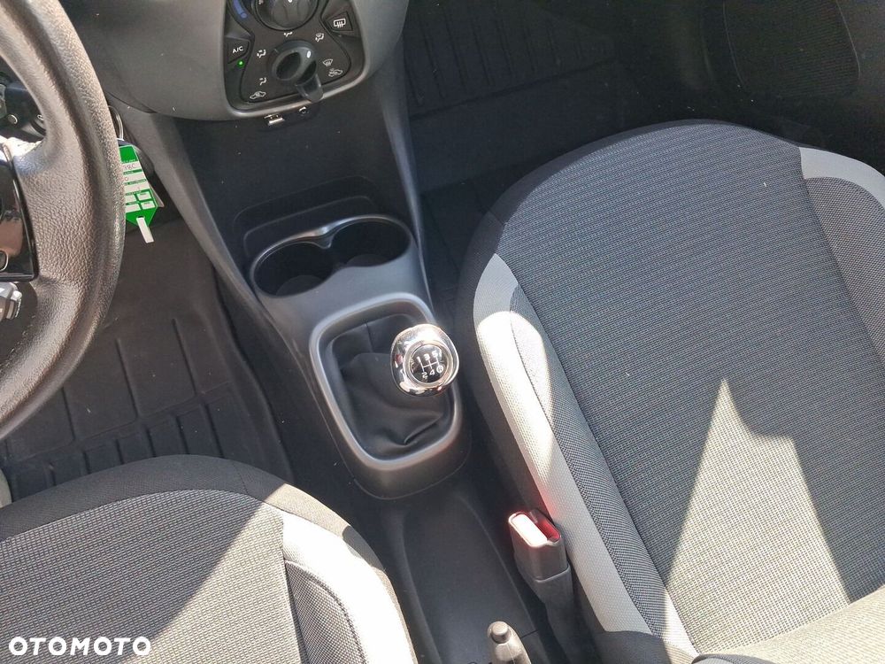 Toyota Aygo - 22