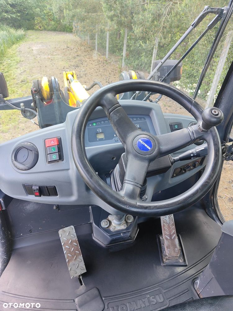Komatsu WA-70 - 5