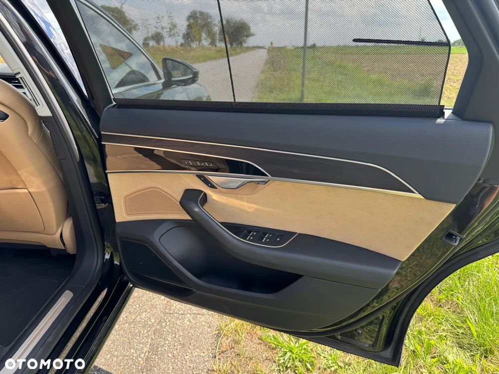 Audi A8 L 55 TFSI quattro tiptronic - 29